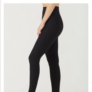 GLYDER black charge legging -NWT - XS